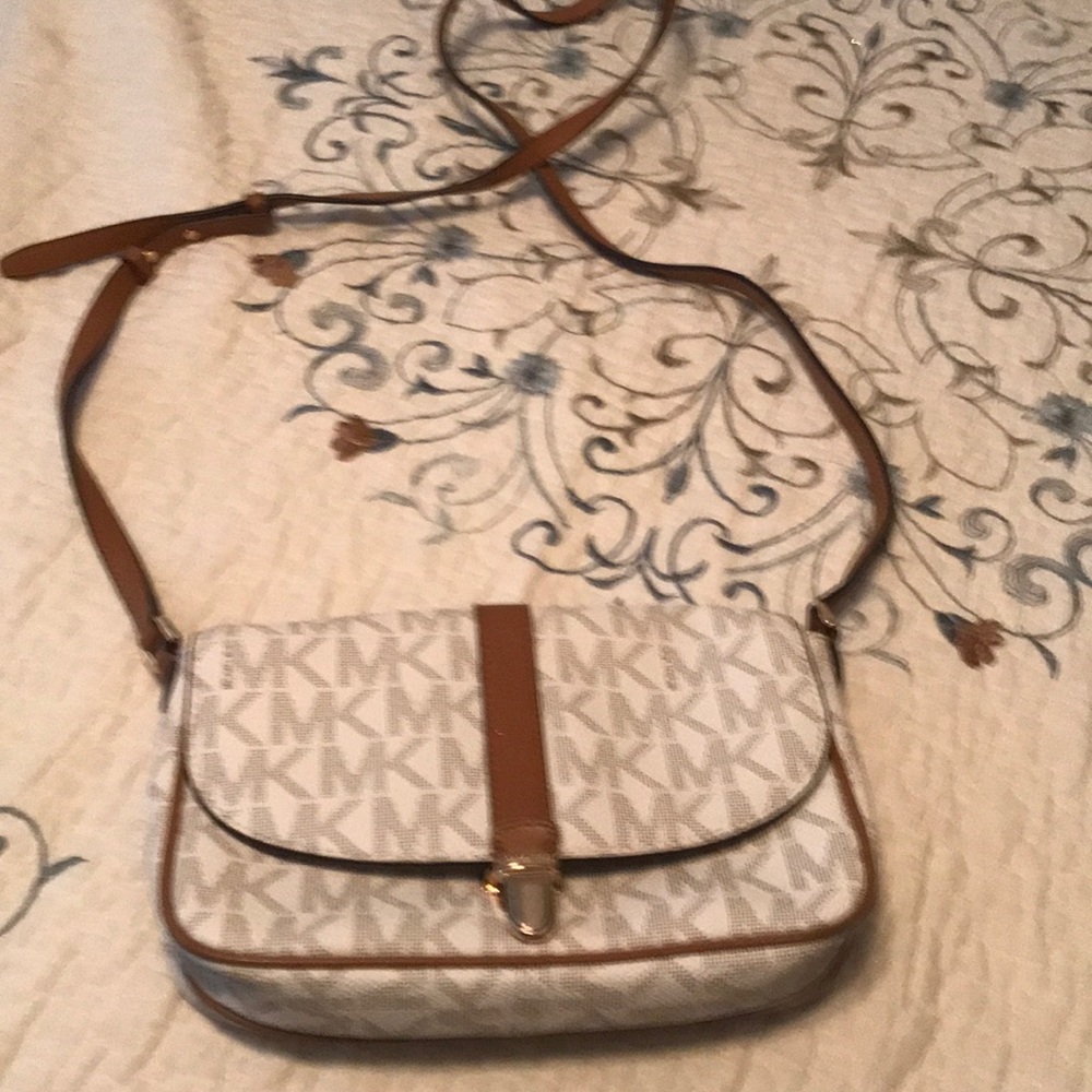 Michael Kors crossbody